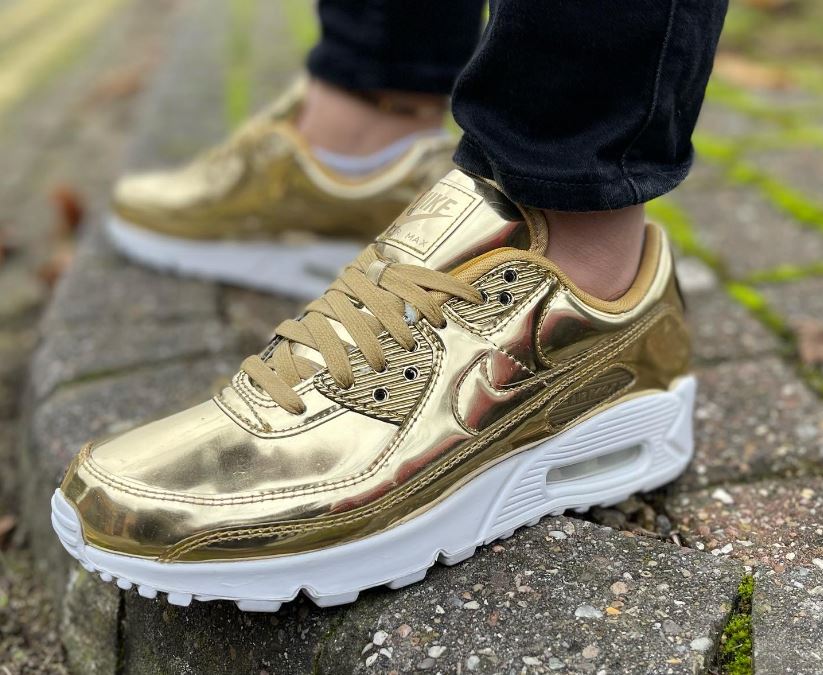 Why The Nike Air Max Solo Is A Throwback To The 90s