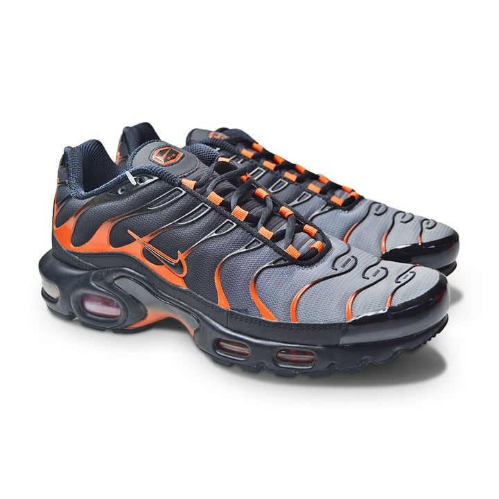 Nike Tuned 1 Air Max Plus TN "Black Team Orange"