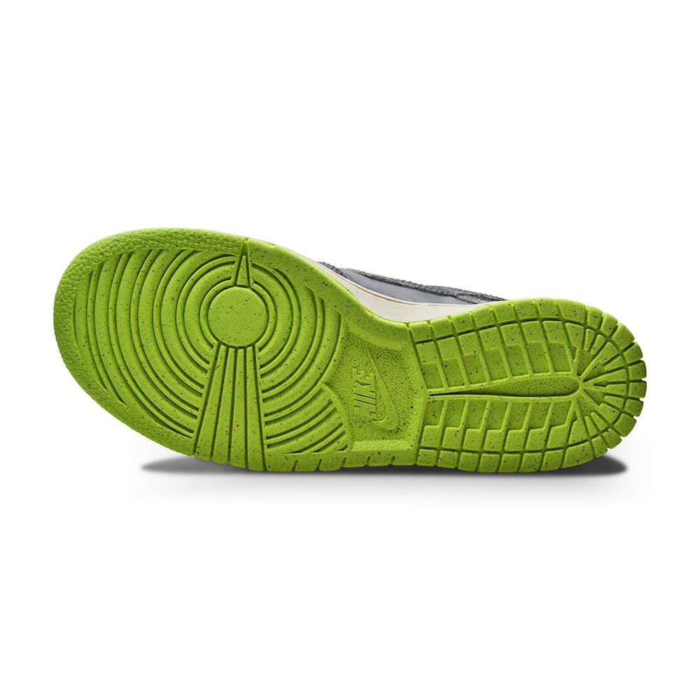 Juniors Nike Dunk Low SE "Halloween" (GS) DQ6215 001 Iron Grey Ghost Green-Juniors-Nike-Nike Dunk Low-sneakers Foot World