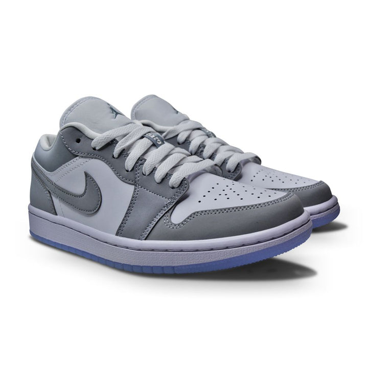 Women's Nike Air Jordan 1 Low - DC0774 105 - White Wolf Grey Aluminium