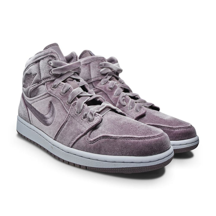 Air Jordan 1 Mid SE "Purple Velvet"