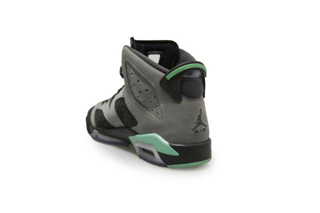 -Juniors-Nike-Foot World