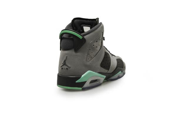 -Juniors-Nike-Foot World