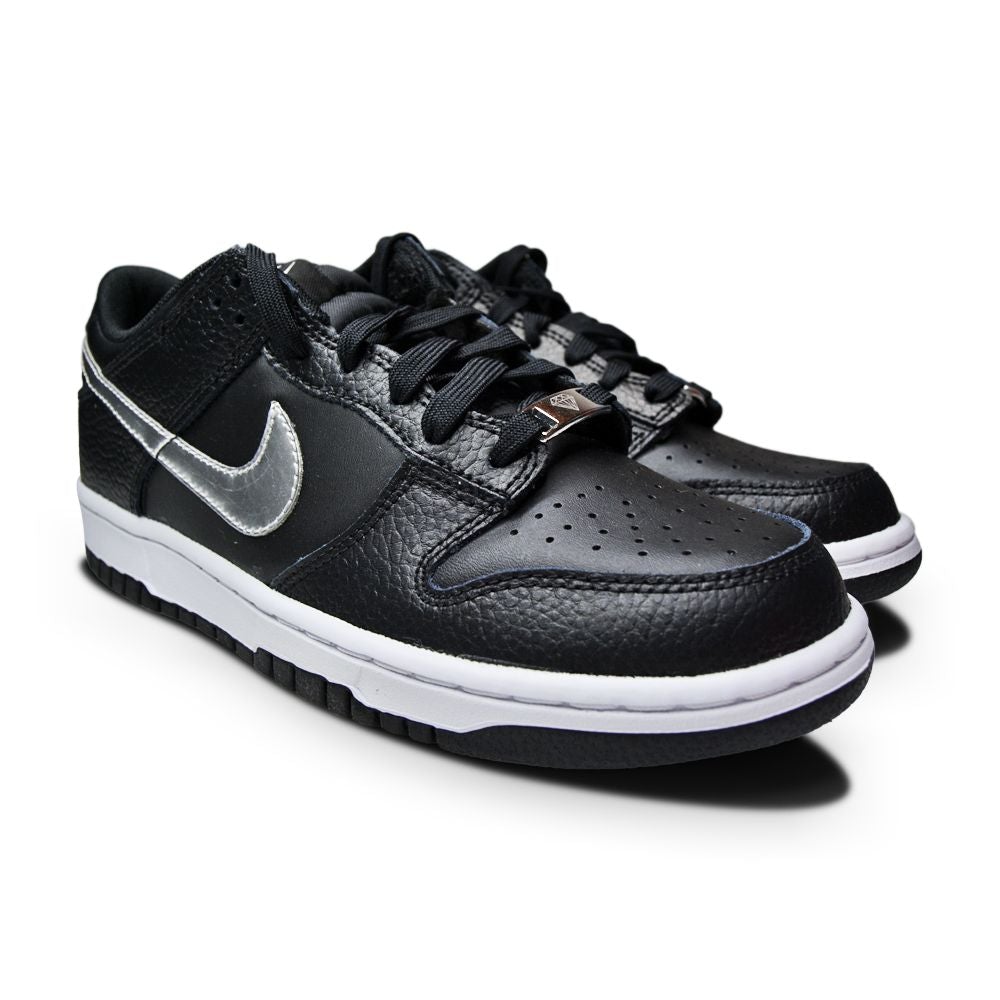 Juniors Nike Dunk Low (GS) - Dc9560 001- Black Chrome Iron Grey White-Juniors-Nike-sneakers Foot World